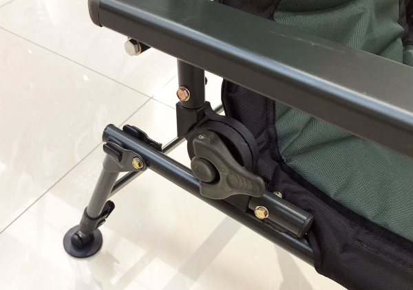 Кресло карповое CoolWalk 8077