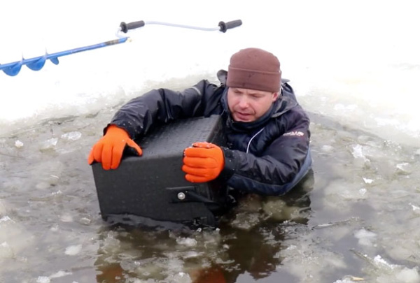 Рыболовный ящик Camping World Друг 30 л цвет серый